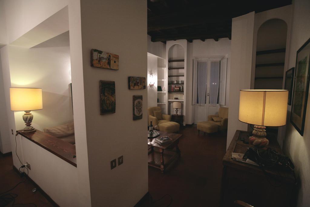 Domus Antonella A Trastevere Apartment *